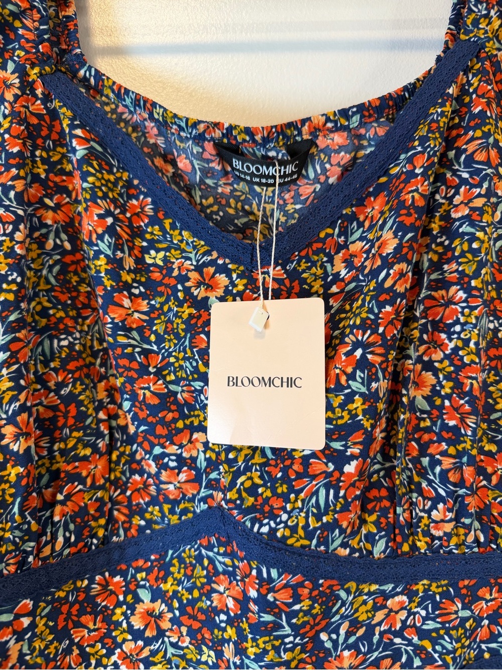 BloomChic Navy Ditsy Floral Long-Sleeve Peplum Blouse Women’s Size 15-16 - Picture 2 of 7